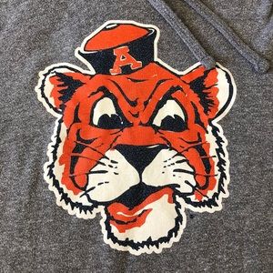Auburn Tigers sweatshirt